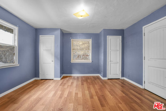 6833 Simpson Avenue, North Hollywood CA: https://media.crmls.org/mediaz/eb59c70d-a76b-4a5d-85e5-08845860efb0.jpg