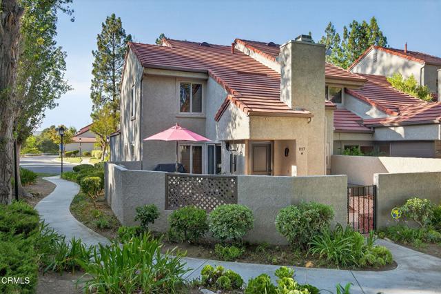 1157 Via Colinas, Westlake Village CA: https://media.crmls.org/mediaz/eb5b67d4-581c-47e5-a75f-fb02dbfeeec3.jpg