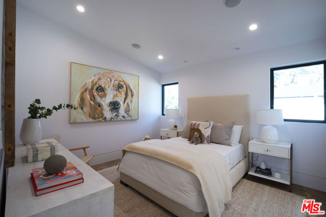 Image 30 of 44 For 3848 Vantage Avenue