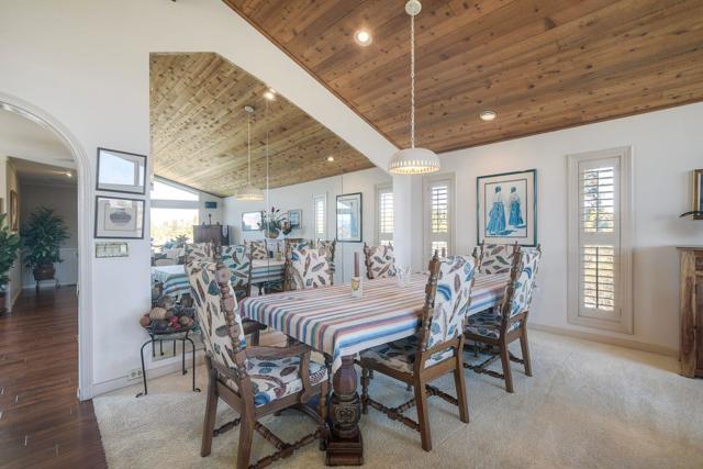 2848 Sunset Hills, Escondido CA: https://media.crmls.org/mediaz/eb5ddea6-c740-4f20-9fb1-6be44e85acb5.jpg