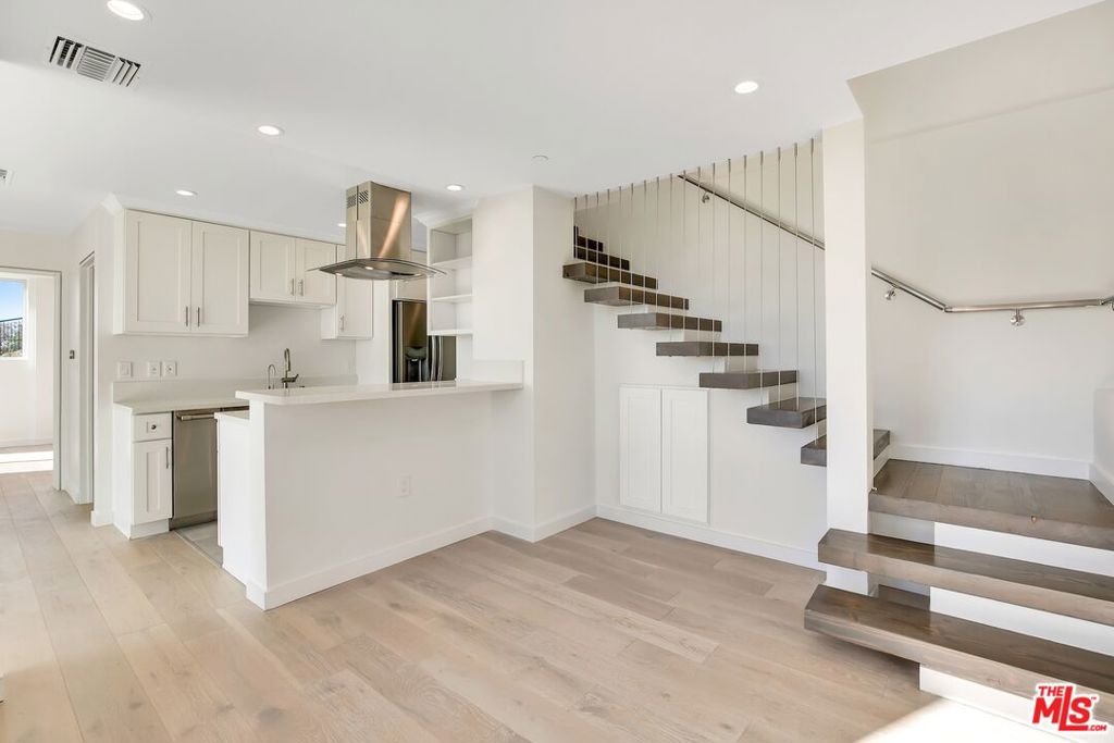 MLS #26875897 image #55