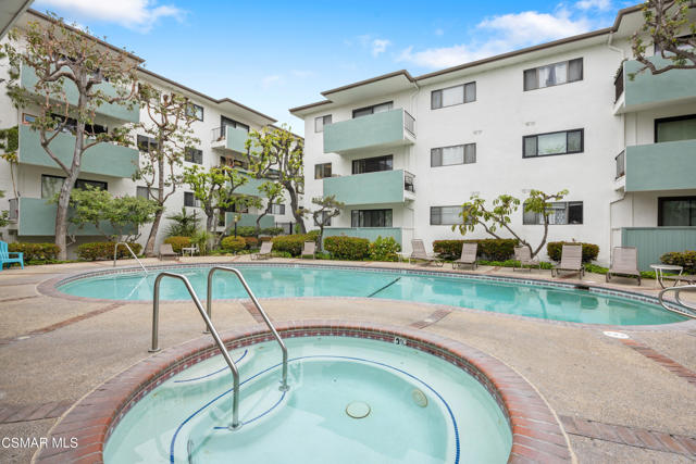 5000 S Centinela Avenue, Los Angeles CA: https://media.crmls.org/mediaz/eb5f6906-ba6c-4c16-a326-536155fdacba.jpg