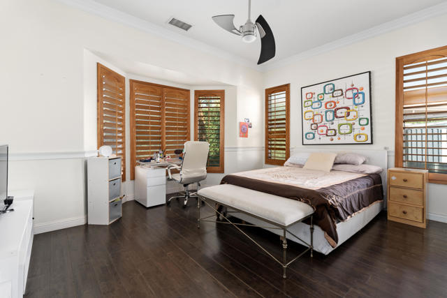 6 Voltaire Court, Rancho Mirage CA: https://media.crmls.org/mediaz/eb5f99a6-3874-4718-b10e-4e1086ab306d.jpg