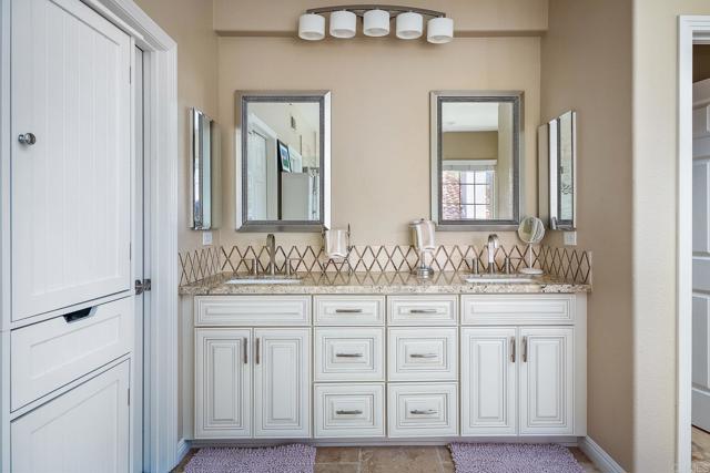Detail Gallery Image 25 of 38 For 2385 Old Ranch Rd, Escondido,  CA 92027 - 5 Beds | 3 Baths