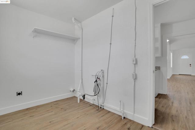 3208 Hosie Ave, Byron CA: https://media.crmls.org/mediaz/eb604ed5-61f0-434c-8591-65d198ba3b79.jpg