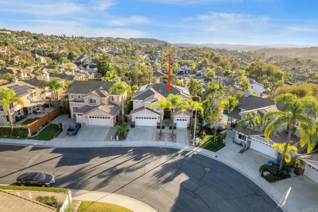 Detail Gallery Image 2 of 45 For 23 Greenvale, Rancho Santa Margarita,  CA 92688 - 4 Beds | 3 Baths