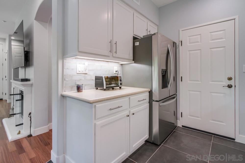 MLS #250026575SD img 17