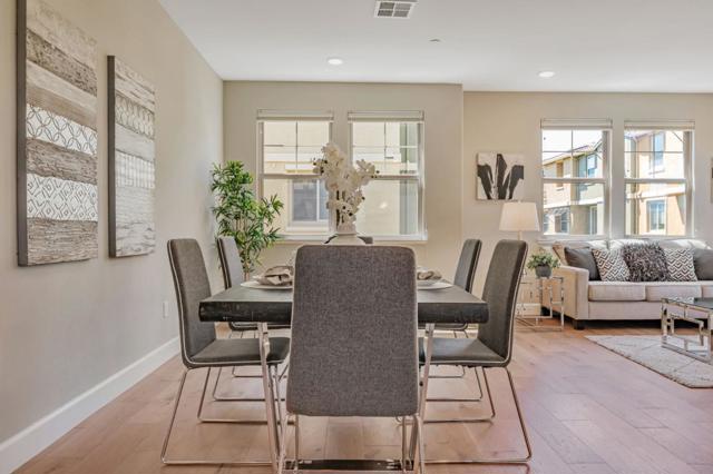 660 Tyrella Avenue, Mountain View CA: https://media.crmls.org/mediaz/eb6195e7-f500-4ee0-9072-f92ff77f42f5.jpg