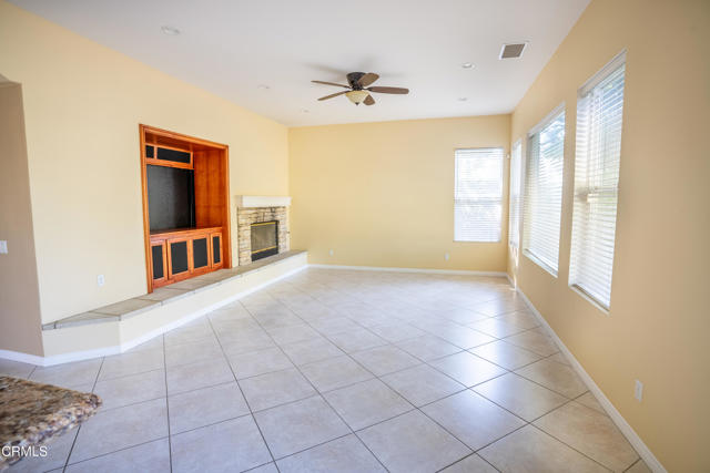 Detail Gallery Image 13 of 50 For 7113 Quito Ct, Camarillo,  CA 93012 - 5 Beds | 4/1 Baths