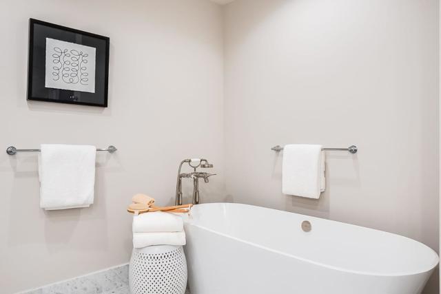 450 1st Street, Los Altos CA: https://media.crmls.org/mediaz/eb6209bb-6886-4870-b736-c8fee44778c3.jpg