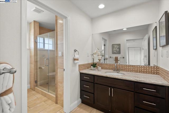 5388 Doolan Rd, Livermore CA: https://media.crmls.org/mediaz/eb62bf39-76a7-41ba-9c34-671fbb8ac9b8.jpg