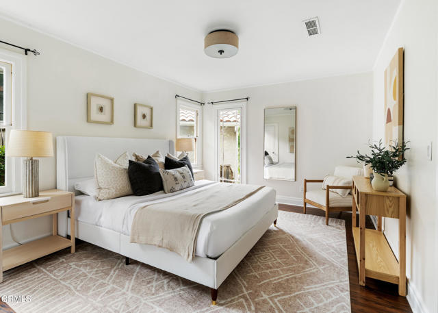413 Sycamore Place, Sierra Madre CA: https://media.crmls.org/mediaz/eb62d018-fb45-4cc5-8689-cfb2f72c1a43.jpg