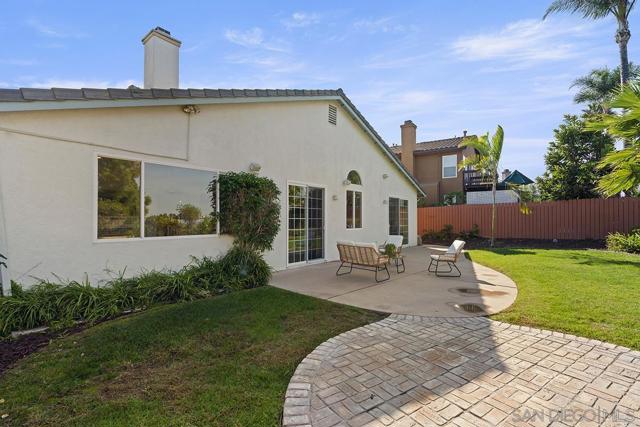 987 Palencia Ct, Chula Vista CA: https://media.crmls.org/mediaz/eb636171-19f3-498e-a5a7-29b3daa4d553.jpg