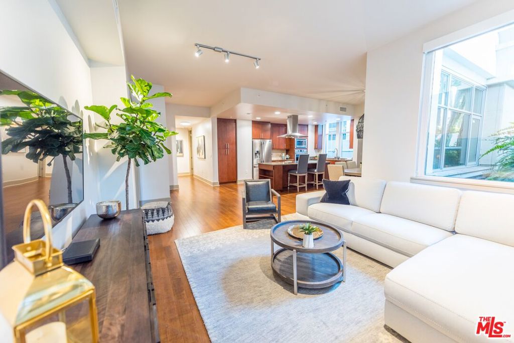 10700 Wilshire Boulevard #204