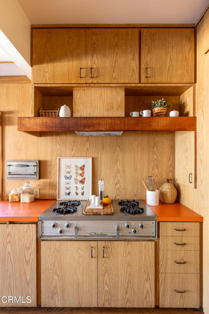 676 S Madison Avenue, Pasadena CA: https://media.crmls.org/mediaz/eb63d0dc-0865-4a37-957f-dd91aea7b6de.jpg