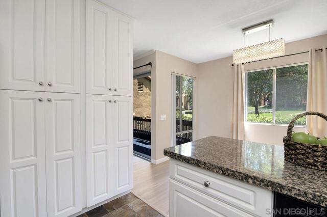 17105 W Bernardo Dr, San Diego CA: https://media.crmls.org/mediaz/eb666f19-15eb-4261-a6a4-9959083909f8.jpg