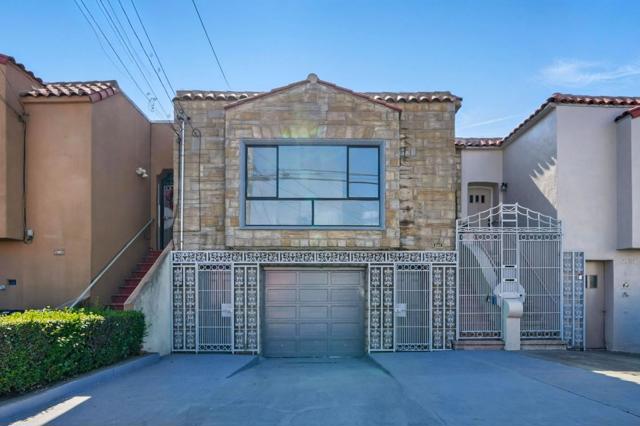 2687 45th Avenue, San Francisco CA: https://media.crmls.org/mediaz/eb673599-72c2-4fcb-ba73-6293a636998c.jpg