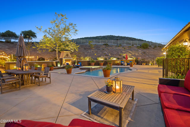 5309 Via Rincon, Newbury Park CA: https://media.crmls.org/mediaz/eb6833d7-3551-470a-a3fe-7de0d3c0a4f5.jpg