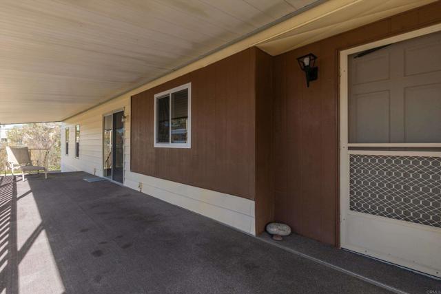 Detail Gallery Image 12 of 70 For 2130 Sunset Dr #135,  Vista,  CA 92081 - 2 Beds | 2 Baths