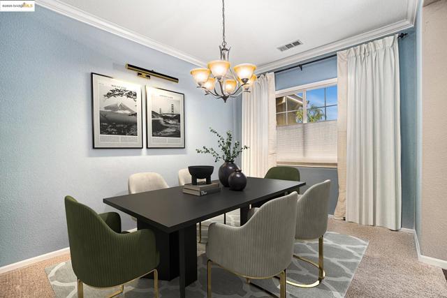 113 Little Ranch Circle, Oakley CA: https://media.crmls.org/mediaz/eb6f8874-30c9-4c4f-a0eb-e7c4ef069cda.jpg