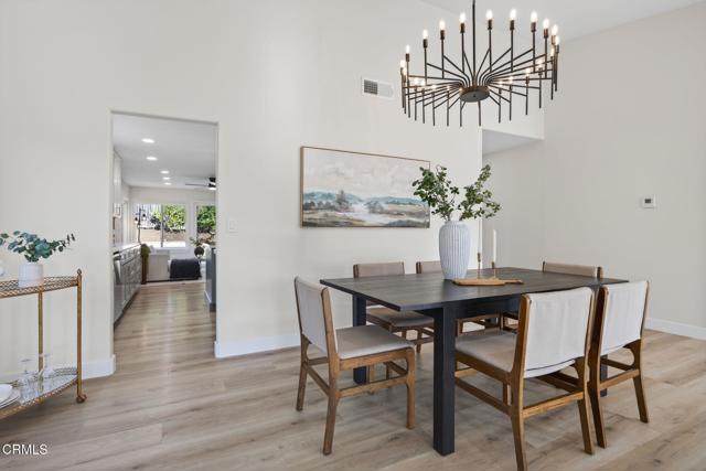 Detail Gallery Image 9 of 52 For 2086 El Rancho Dr, Camarillo,  CA 93010 - 4 Beds | 2 Baths