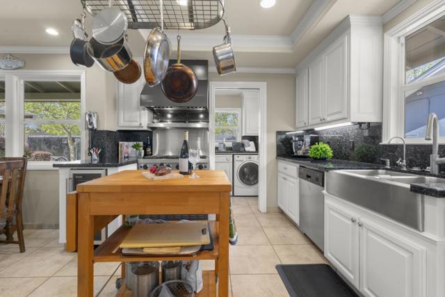 878 El Rio Drive, San Jose CA: https://media.crmls.org/mediaz/eb714fb0-fa3b-47e3-afd5-11d946d25ce0.jpg