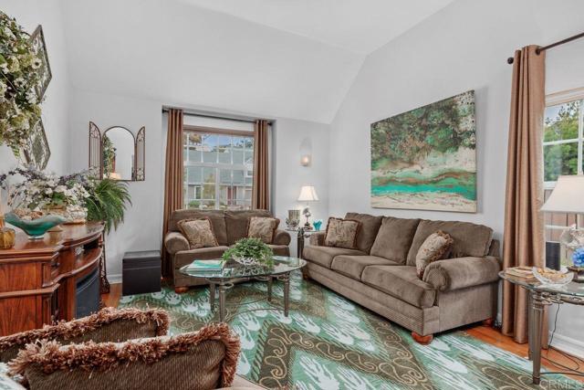 Detail Gallery Image 6 of 42 For 4439 Salisbury Dr, Carlsbad,  CA 92010 - 4 Beds | 2 Baths