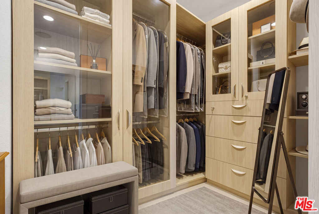 MLS #26864609 image #26