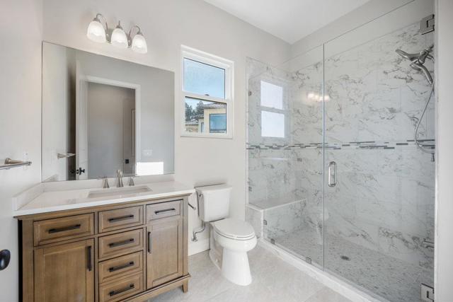8772 Foxglove Court, Gilroy CA: https://media.crmls.org/mediaz/eb730ffb-d172-44ce-9325-1f40c72b02e0.jpg