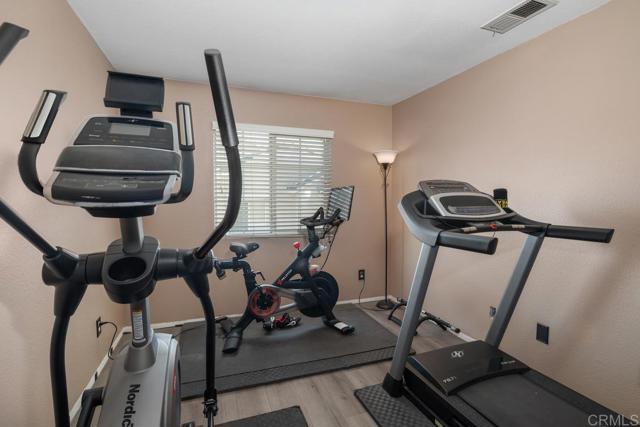 1468 Levant Lane, Chula Vista CA: https://media.crmls.org/mediaz/eb752e1e-7cc1-4fc2-814c-5137af8c474c.jpg