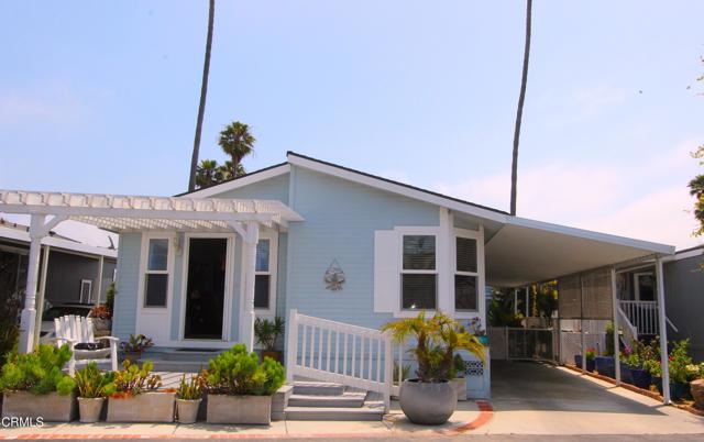 1215 Anchors Way Way, Ventura CA: https://media.crmls.org/mediaz/eb75fd6d-17eb-43e9-b6d7-27b6dab83415.jpg