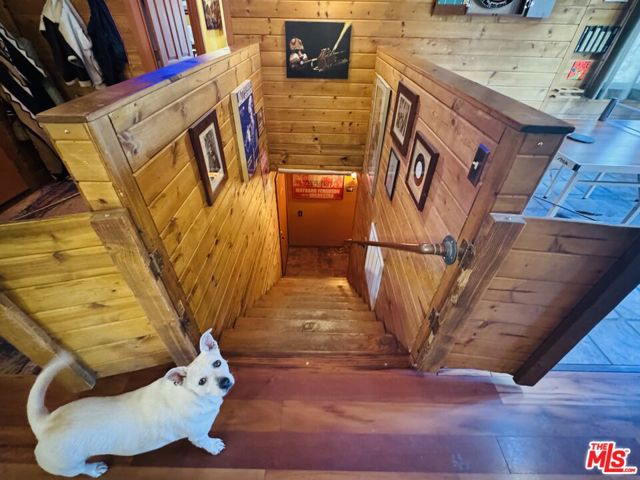539 Lakewood Lane, Big Bear CA: https://media.crmls.org/mediaz/eb761431-8742-4660-a8f5-d7594f93926f.jpg