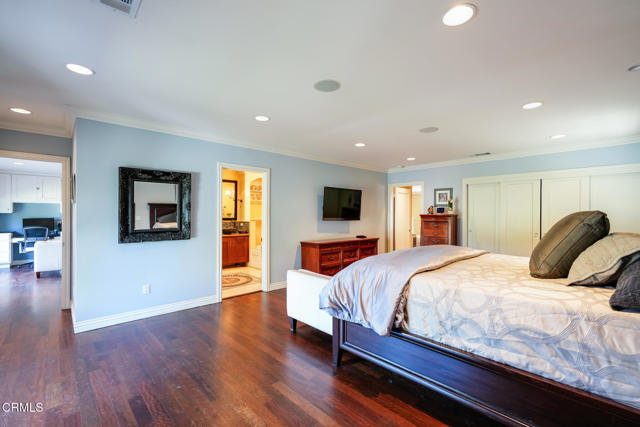 Detail Gallery Image 24 of 44 For 2765 San Pasqual St, Pasadena,  CA 91107 - 2 Beds | 2 Baths