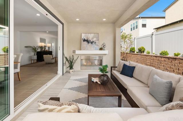 Detail Gallery Image 38 of 73 For 10635 Melogold Way, San Diego,  CA 92126 - 4 Beds | 3/1 Baths