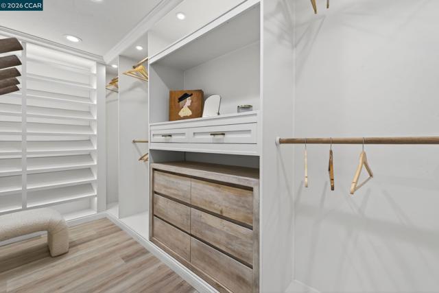 Image 19 of 41 For 1656 Foothill Park Circle