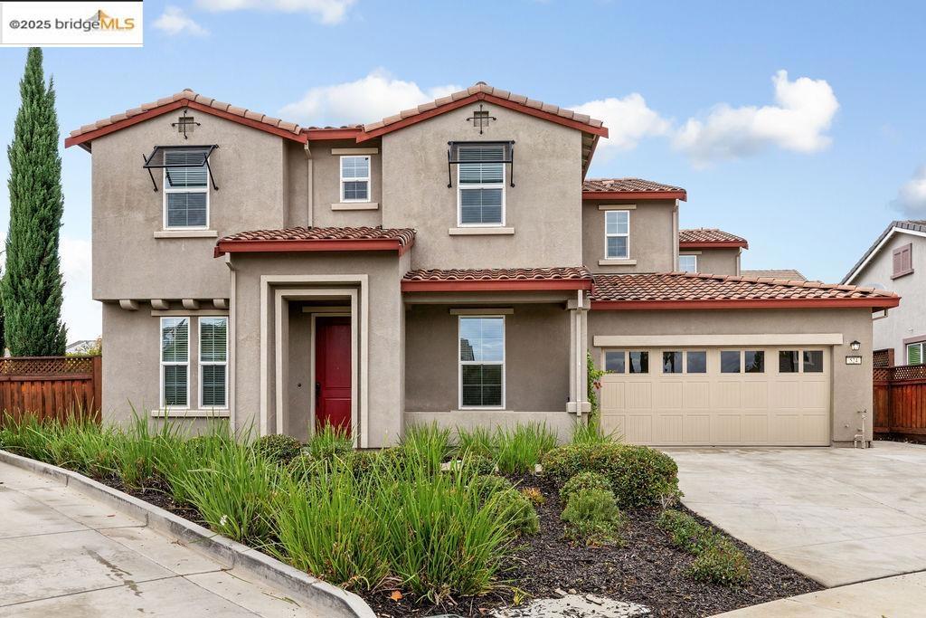 524 Bougainvilla Ct
