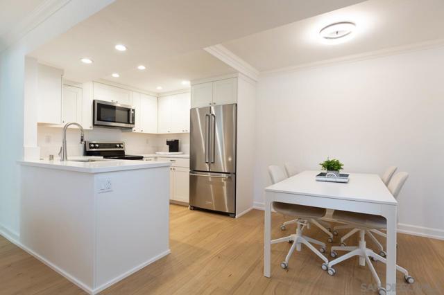 12270 Corte Sabio, San Diego CA: https://media.crmls.org/mediaz/eb7bba0c-caa0-4701-bda6-f1f9d6fd2f9a.jpg