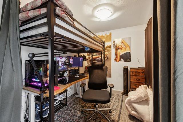 Image 4 of 21 For 121 Lorton Avenue