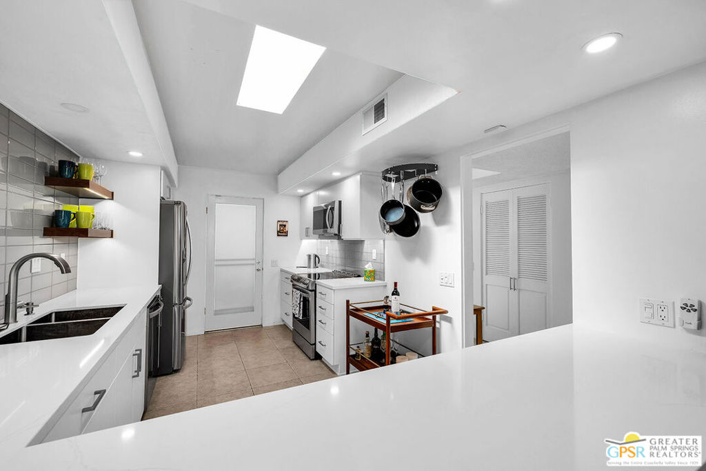 MLS #25615395PS image #7