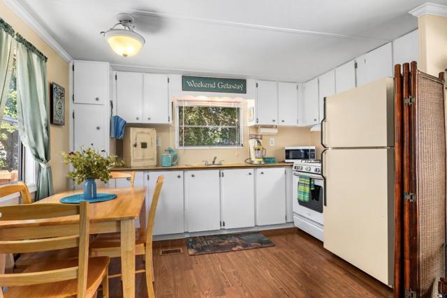 100 Rodeo Gulch Road, Soquel CA: https://media.crmls.org/mediaz/eb7d9052-00ce-43f9-adc2-84eebd4ce13c.jpg