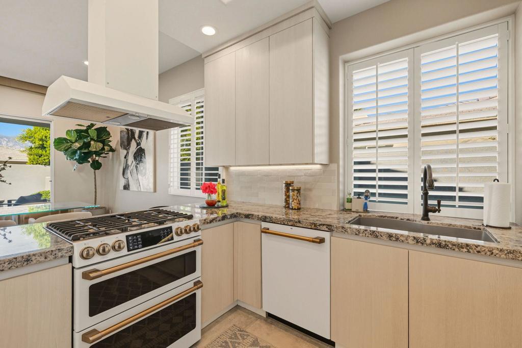 MLS #219136597DA image #13