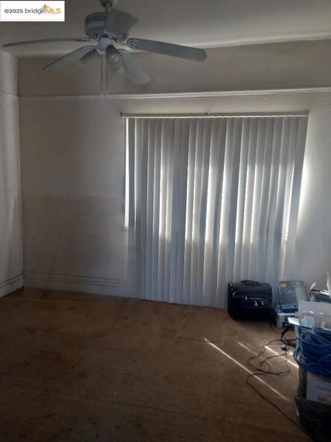 238 S 3Rd St, Richmond CA: https://media.crmls.org/mediaz/eb7eebea-8b91-4715-a317-a66674c4e66f.jpg