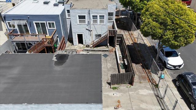 40 Acton St, Daly City CA: https://media.crmls.org/mediaz/eb809896-11f7-42e7-8ac0-e18eff3994ab.jpg