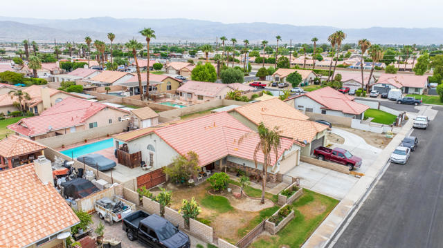 80928 Brown St, Indio CA: https://media.crmls.org/mediaz/eb818a15-a295-4b40-9482-adf1fe780d59.jpg