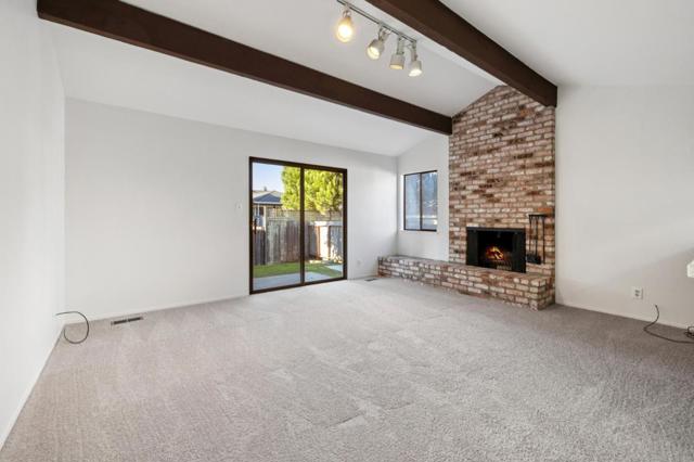 754 Vasques Drive, Half Moon Bay CA: https://media.crmls.org/mediaz/eb821e9e-1032-4bc4-a673-4827e6e1f4f5.jpg