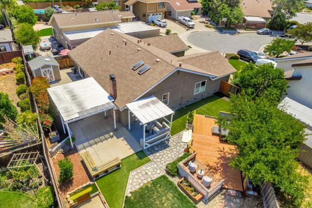 589 Haley Court, San Jose CA: https://media.crmls.org/mediaz/eb82e9e4-8a29-45c4-aa9e-c2feac19821e.jpg