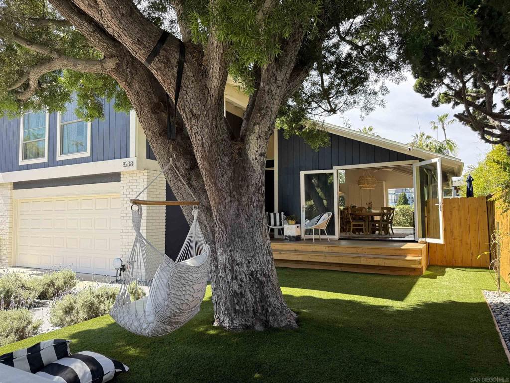 8238 Paseo Del Ocaso - photo 2