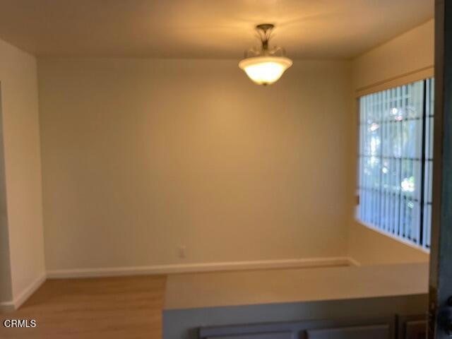 Detail Gallery Image 5 of 5 For 1964 San Tropez Cir, Oxnard,  CA 93035 - 2 Beds | 3 Baths