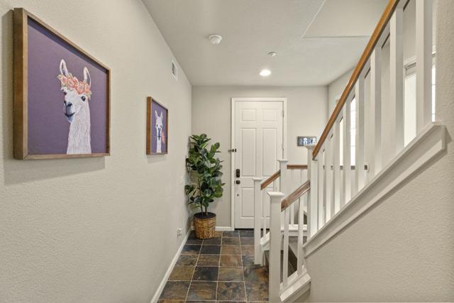 978 Martin Trail, Daly City CA: https://media.crmls.org/mediaz/eb85d98c-d7c8-4cab-b793-d65331dbd04b.jpg