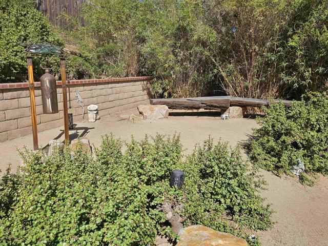 Detail Gallery Image 19 of 27 For 1715 Las Palmas Ln, Escondido,  CA 92026 - 3 Beds | 2/1 Baths